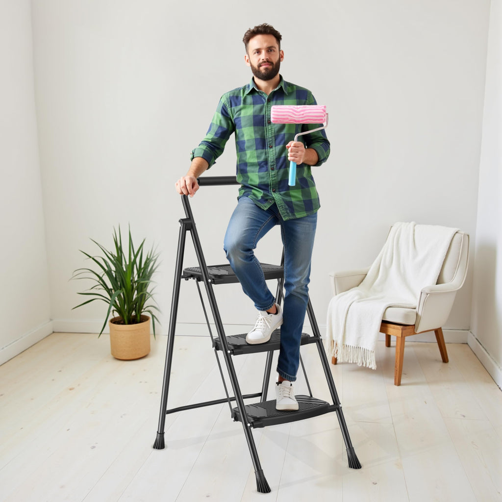 Folding Steel 3-Step Ladder with Handrail O336807